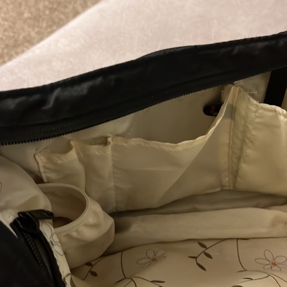 SHERPANI black quilted crossbody handbag purse with RFID Pocket - Picture 8 of 9